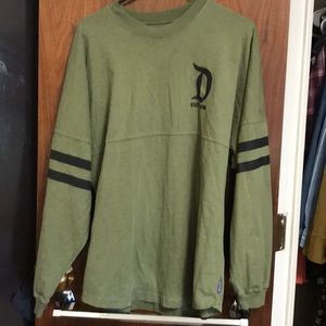 Disneyland Resort Jersey Size Medium Authentic